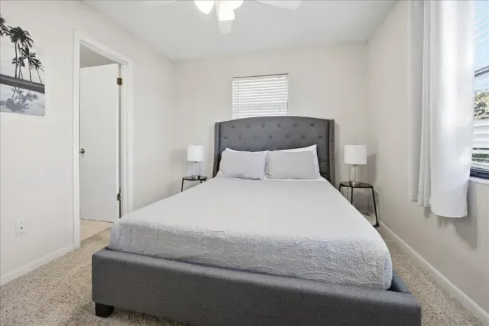 Guest Room Queen/Ensuite Bath