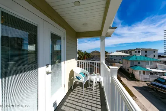 Porch off master