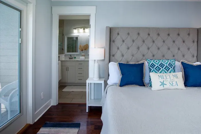 Master with Ensuite Bathroom