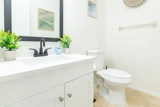 1/2 Bath Main Floor