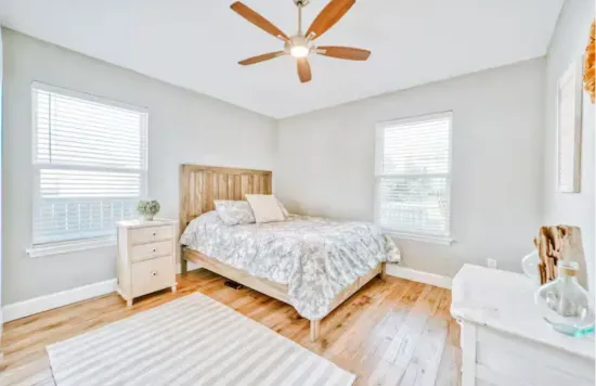 Guest Room Queen