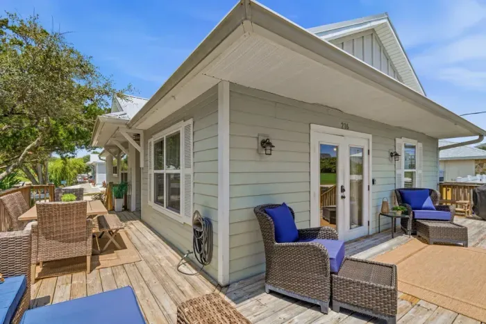 Outdoor Living