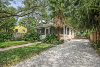 Tybee Sunrise & Sunset – Whole House