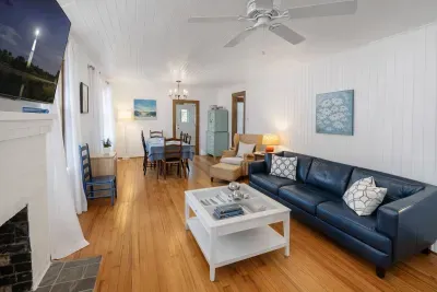 Tybee Sunrise & Sunset – Whole House