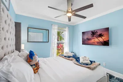 Tuck yourself to sleep by watching your favorite TV show straight from the bed.