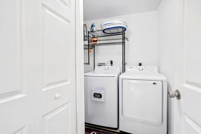 You will be pleased to know that you also will have full access to a washer and dryer throughout your stay, keeping your clothes smelling fresh!
