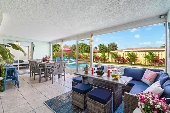 Tropic Htd Pool Home Lanai, Billiards, Ping Pong
