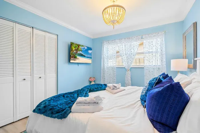 Tropic Htd Pool Home Lanai, Billiards, Ping Pong - image 29 of 48