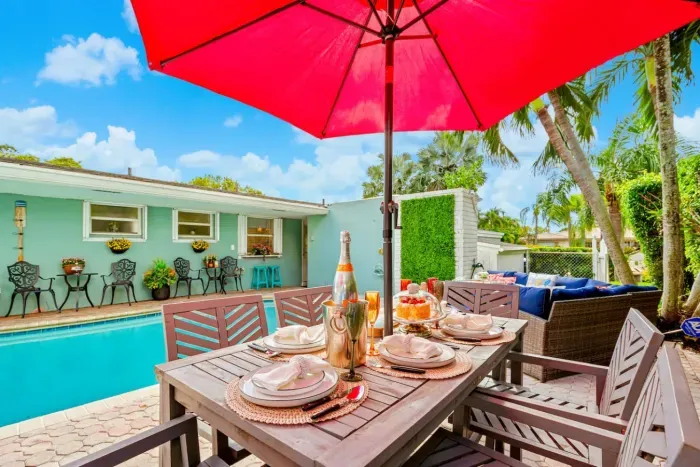 Everything is ready for the memorable family feast.