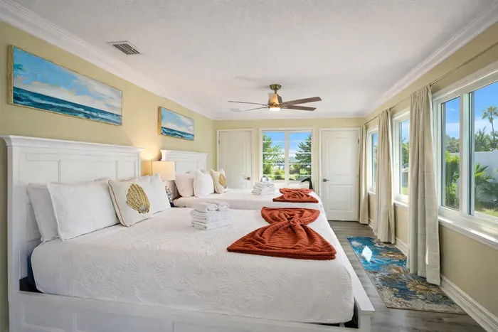 Eagle Double queen beds 3