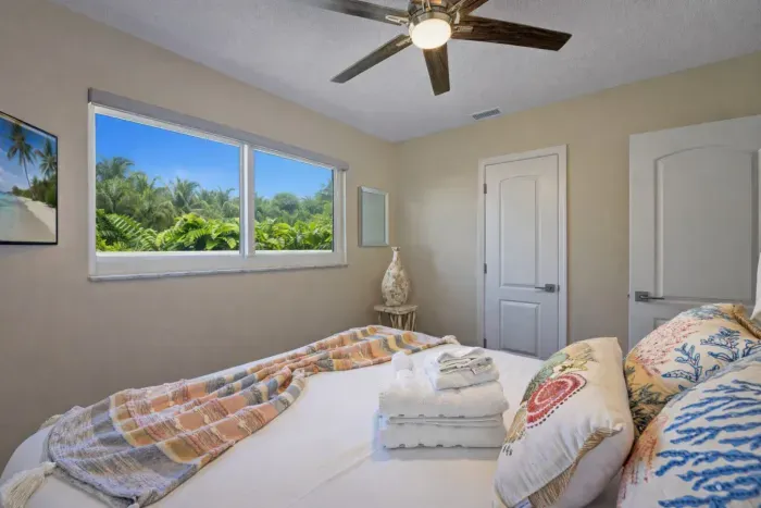 Eagle Queen bed window view