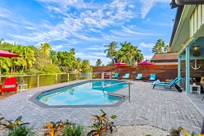 Make every day feel effortless with a heated pool, waterfront views, and plenty of outdoor space for your whole group to enjoy together.