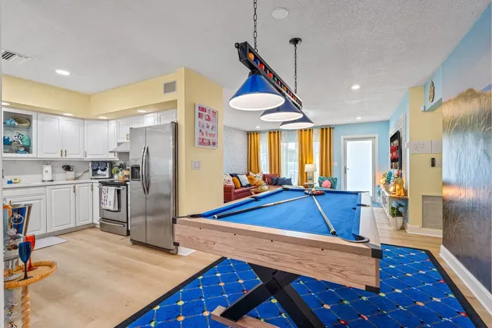 Challenge your group to a billiards tournament—easy entertainment without leaving the house.