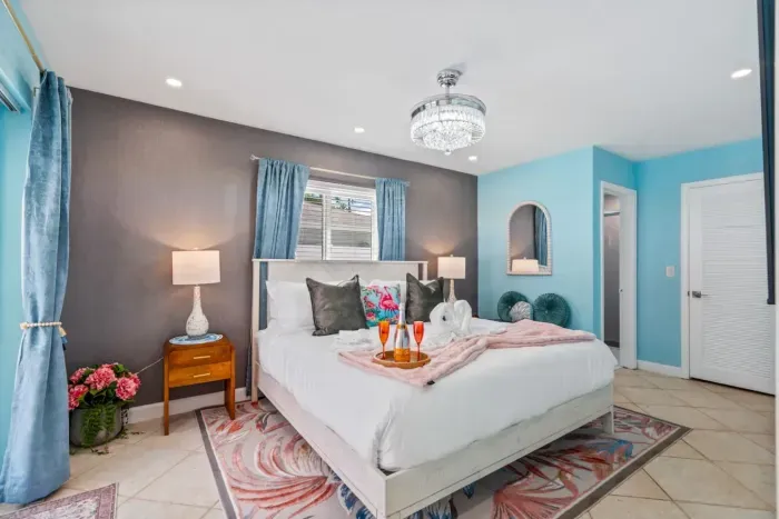 Blackout curtains and soft linens in the master suite help you sleep in and wake up refreshed, ready for another day by the canal or at the beach.