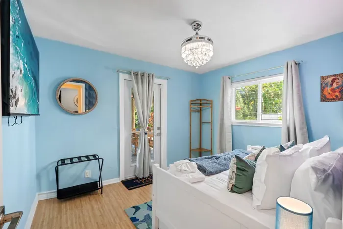 Whether you're traveling with extended family or a group of friends, these four comfortable bedrooms provide peaceful, hotel-like comfort in a private waterfront setting.