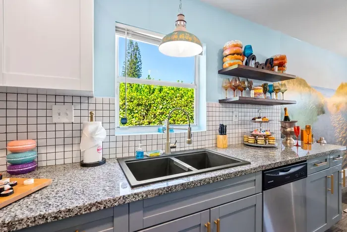 Enjoy the soothing views of the outdoors while preparing your family's favorite meals.