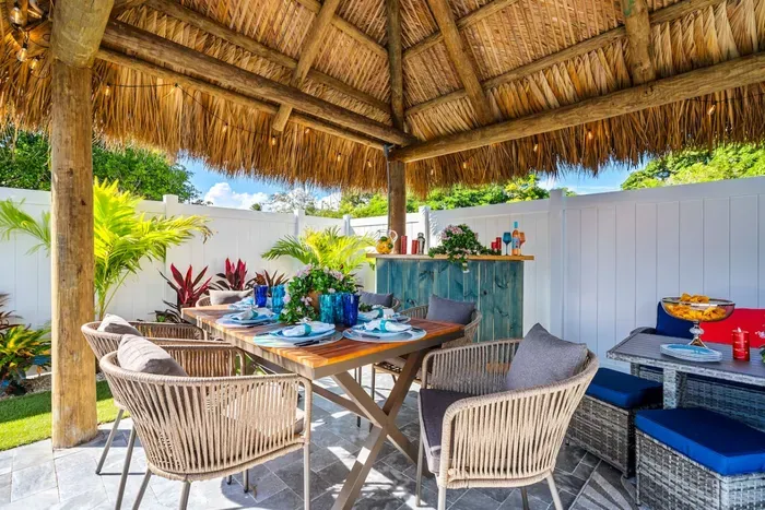 Family BBQ lunch at the Tiku Hut… It can't get much better than this!