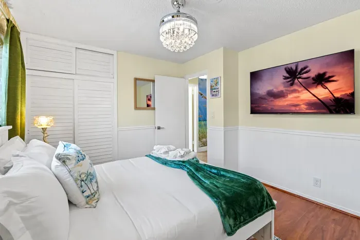 What are you going to watch before falling asleep?