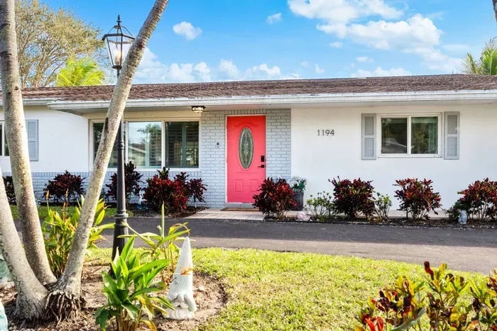 Canal, Htd Pool, Putt-Putt, Pergola, Air Hockey - image 48 of 50