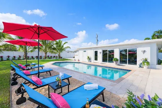 Canal, Htd Pool, Putt-Putt, Pergola, Air Hockey