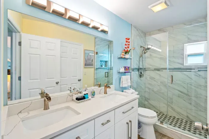 Canal, Htd Pool, Putt-Putt, Pergola, Air Hockey - image 36 of 50