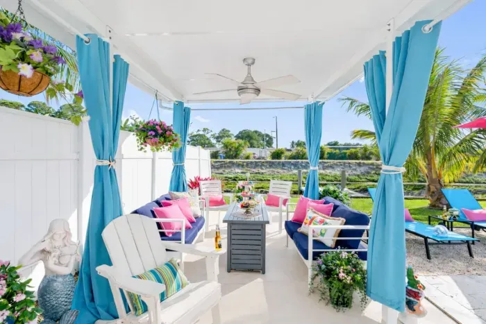 Canal, Htd Pool, Putt-Putt, Pergola, Air Hockey - image 9 of 50