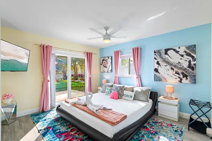 Canal, Htd Pool, Putt-Putt, Pergola, Air Hockey - image 4 of 50