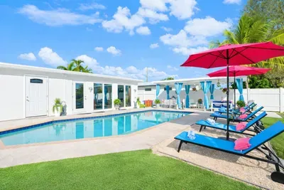 Canal, Htd Pool, Putt-Putt, Pergola, Air Hockey - image 12 of 50
