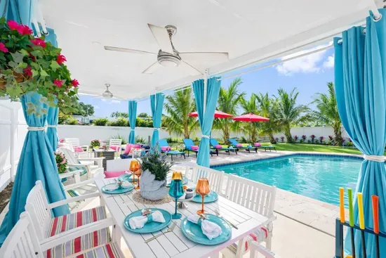Canal, Htd Pool, Putt-Putt, Pergola, Air Hockey