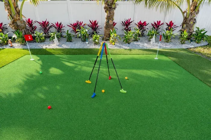 Canal, Htd Pool, Putt-Putt, Pergola, Air Hockey - image 19 of 50