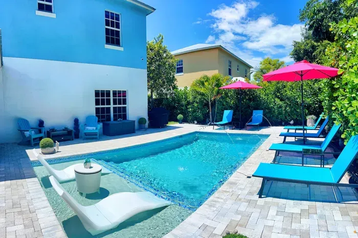 There are also deck jets that shoot water out into the pool!  So come on and enjoy this place, grab a cocktail and sit out on the loungers whilst laughter and happiness fill the air.