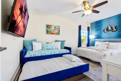 The daybed is equipped with a twin trundle bed that can be pulled out for additional guests.