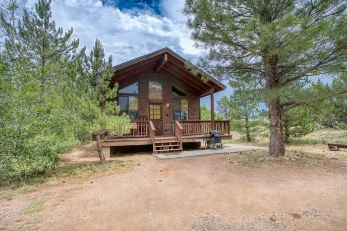 Cutest cabin getaway.