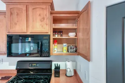 Everything you need to make your meals. 