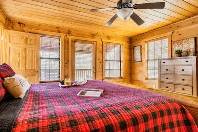 Alpine Chalet - image 35 of 65