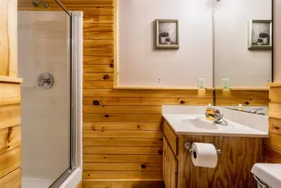 Hilltop Chalet - image 44 of 80