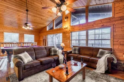 "One word AMAZING!!! Truly loved staying in this wonderful oasis away from the hustle and bustle from NYC." Alain (July 2022)