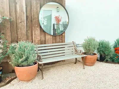 Fenced outdoor space to relax, or for kids or pets