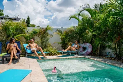Relax Poolside - St. Petersburg, FL