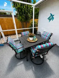 A colorful outdoor dining spot made for easy mornings, casual meals, and evening cocktails. With comfortable seating and cheerful tropical colors, it’s the perfect little place to sit back, enjoy the Florida breeze, and dine al fresco in paradise.