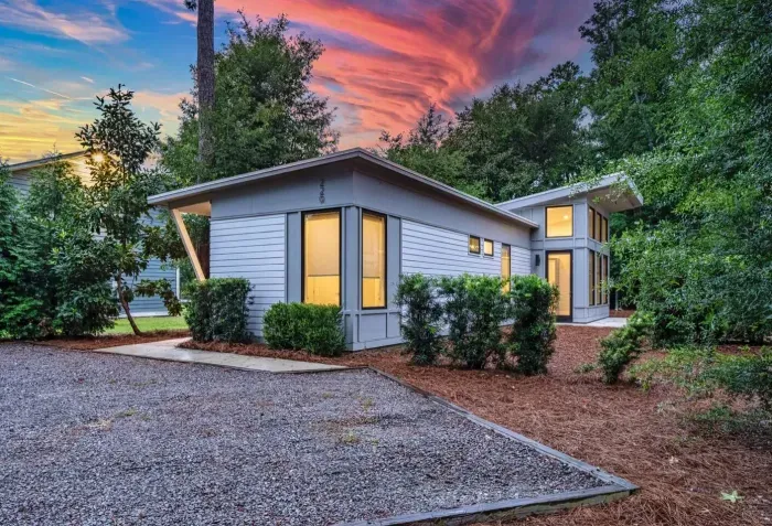 LongBoard House~220 Victory Gardens Dr - image 1 of 46