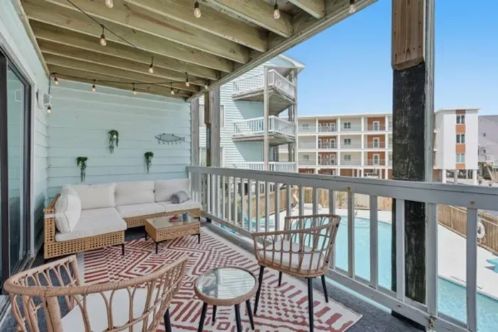 Pier Pool Villa-1717 CB 19D - image 1 of 45