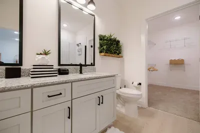 Cabana Villa~Pool, Gym, Mins to Wrightsville Beach - image 34 of 42