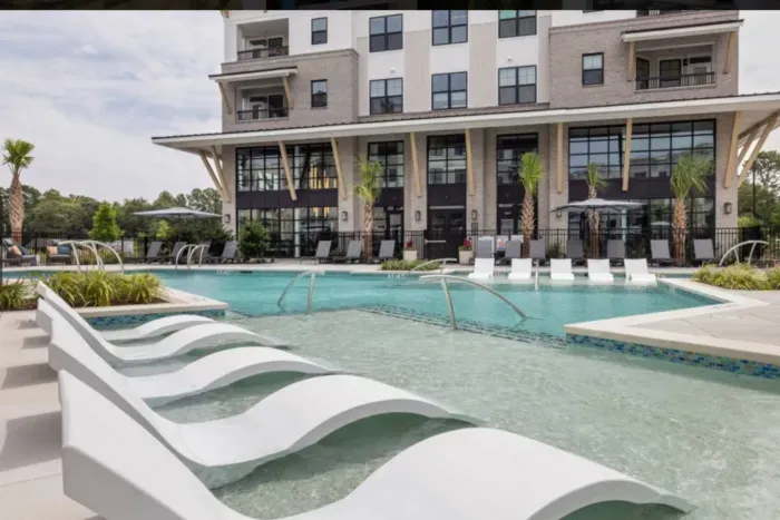 Cabana Villa~Pool, Gym, Mins to Wrightsville Beach - image 2 of 42
