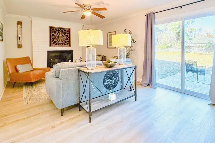The Greenbriar~808 Greenbriar Rd - image 21 of 66