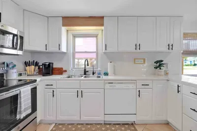 Kure Dayz Cottage~310 S 4th Ave - image 13 of 43