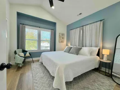 King Guest Room with guest bathroom down the hall