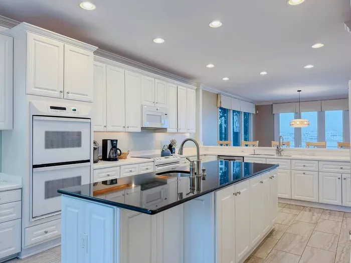 The Channel House~308 N Channel Dr - image 9 of 88