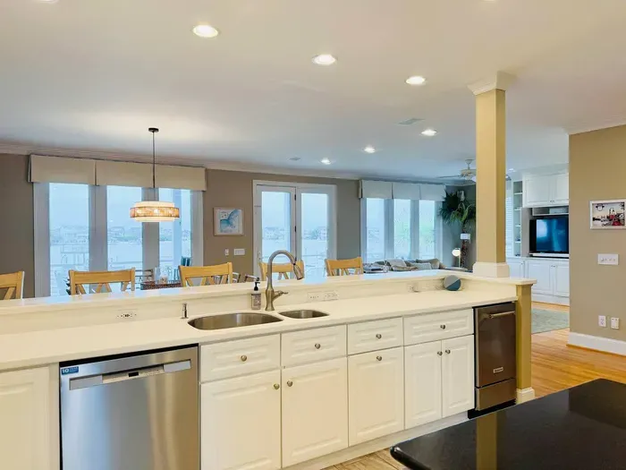 The Channel House~308 N Channel Dr - image 23 of 88