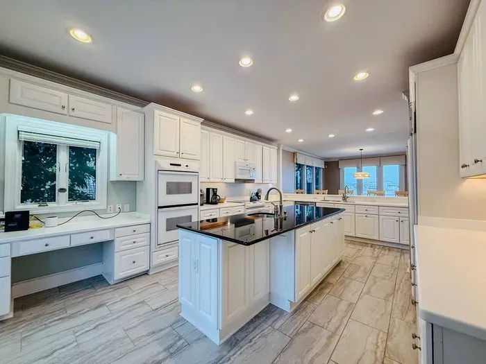 The Channel House~308 N Channel Dr - image 10 of 88
